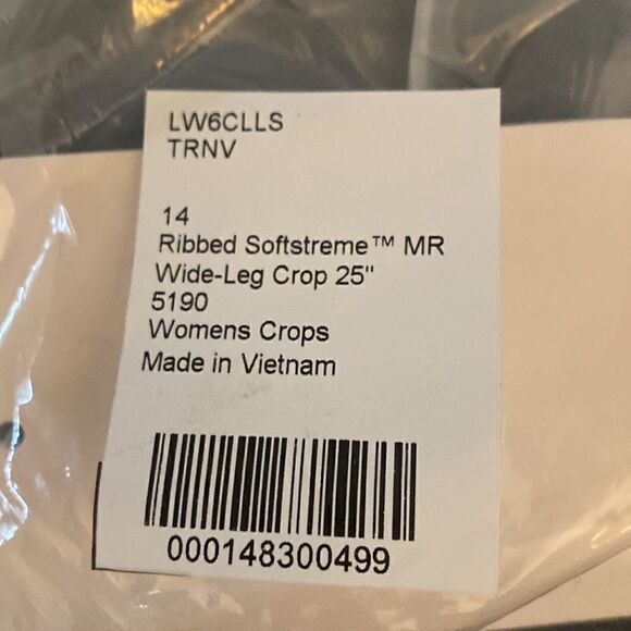 Lululemon Ribbed Softstreme Mid-Rise Wide-Leg Crop Pant 25" SOLD OUT Sz 14 Navy - Picture 15 of 16